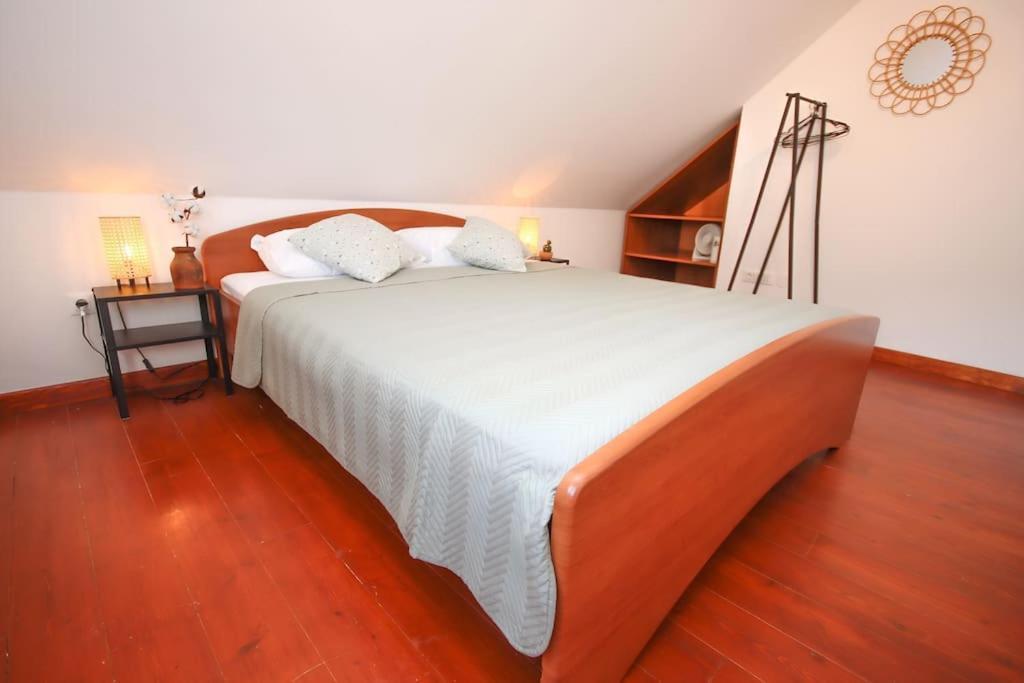 Bohemian Center - 2 Bedroom *